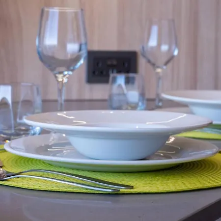 Apartamento Seafront Bugibba 2bed By Homely St. Paul's Bay