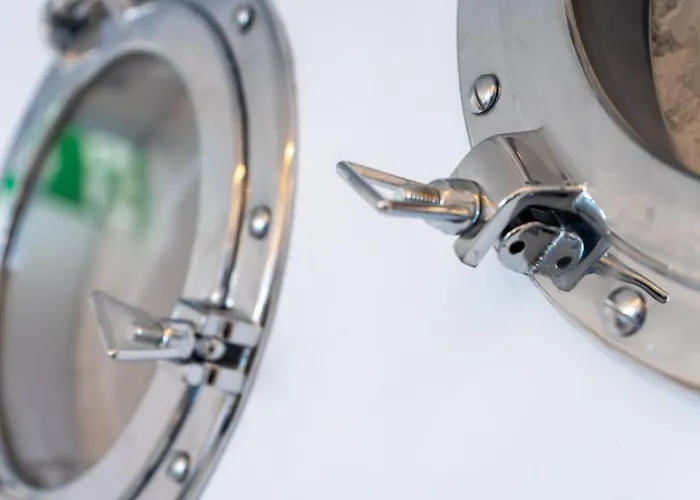 Seafront Bugibba 2bed By Homely Apartman *