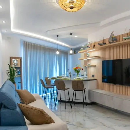 Seafront Bugibba 2bed By Homely * St. Paul's Bay